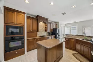 5718 Brennan Ridge Ln, Katy, TX 77450 - Photo 5