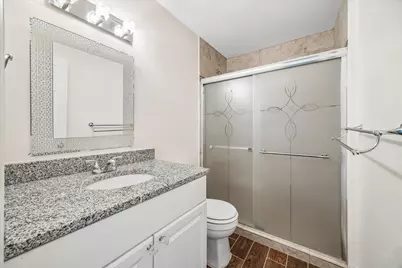 10278 Hammerly Boulevard, Houston, TX 77043 - Photo 9