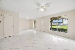 10278 Hammerly Blvd, Houston, TX 77043 - Photo 3