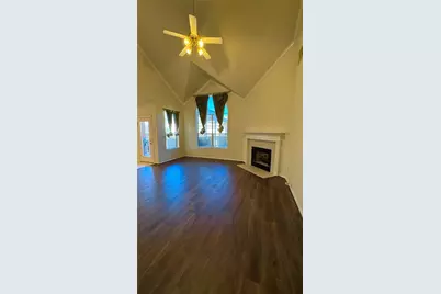 14902 Rock Mill Lane, Sugar Land, TX 77498 - Photo 11