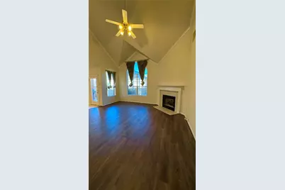 14902 Rock Mill Lane, Sugar Land, TX 77498 - Photo 11