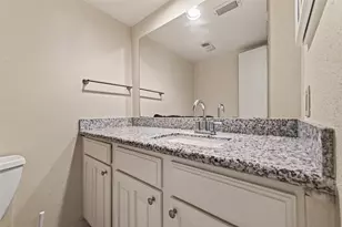 2120 Wilcrest Dr, Houston, TX 77042 - Photo 19