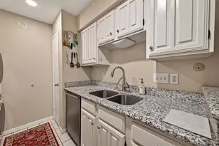2120 Wilcrest Dr, Houston, TX 77042 - Photo 13