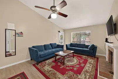 2120 Wilcrest Drive #220, Houston, TX 77042 - Photo 7