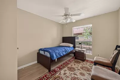 2120 Wilcrest Drive #220, Houston, TX 77042 - Photo 17