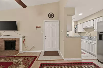 2120 Wilcrest Drive #220, Houston, TX 77042 - Photo 5