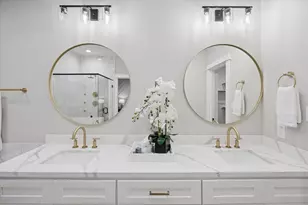 719 Thornton Rd, Houston, TX 77018 - Photo 33