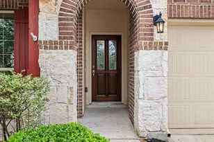 7011 Edwanna Ln, Spring, TX 77389 - Photo 3