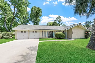 209 Pine Oak Drive, Highlands, TX 77562 - Photo 3