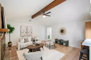 209 Pine Oak Dr, Highlands, TX 77562 - Photo 15