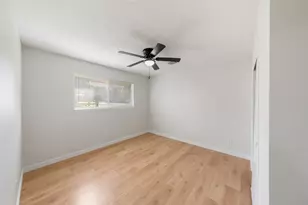209 Pine Oak Dr, Highlands, TX 77562 - Photo 21