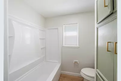 209 Pine Oak Drive, Highlands, TX 77562 - Photo 19