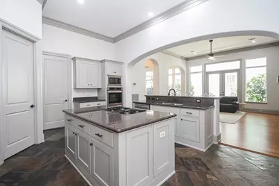 2702 Tudor Manor, Houston, TX 77082 - Photo 13