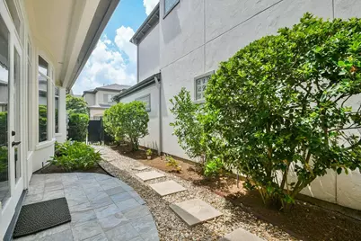 2702 Tudor Manor, Houston, TX 77082 - Photo 41
