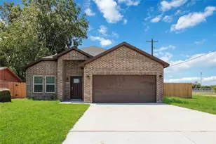 7313 Wren Cir, Texas City, TX 77591 - Photo 1