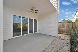 111 E 33rd St, Houston, TX 77018 - Photo 3