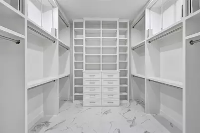 111 E 33rd Street #B, Houston, TX 77018 - Photo 23