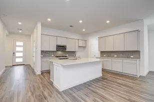 10011 Angelina Woods Ln, Conroe, TX 77384 - Photo 13