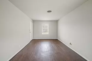 5639 Tiffany Dr, Houston, TX 77085 - Photo 3