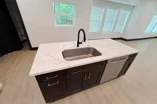 113 Delmar St, Houston, TX 77011 - Photo 11
