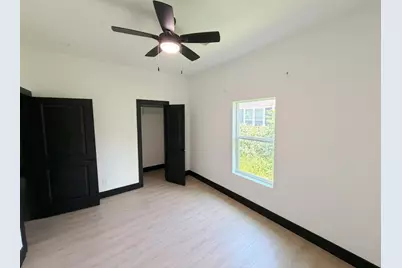 113 Delmar Street, Houston, TX 77011 - Photo 23