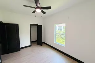 113 Delmar St, Houston, TX 77011 - Photo 23