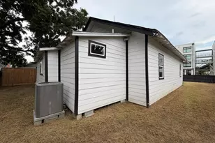 113 Delmar St, Houston, TX 77011 - Photo 33