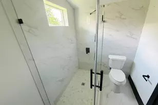 113 Delmar St, Houston, TX 77011 - Photo 29