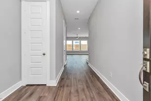 1417 Northern Brewer Trl, Houston, TX 77008 - Photo 11