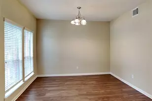 4919 Chase Wick Dr, Bacliff, TX 77518 - Photo 7