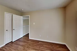 4919 Chase Wick Dr, Bacliff, TX 77518 - Photo 21