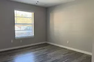 8299 Kingsbrook Rd, Houston, TX 77024 - Photo 23