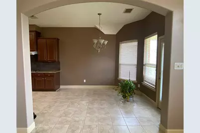 5219 Emerald Trace Court, Sugar Land, TX 77479 - Photo 11