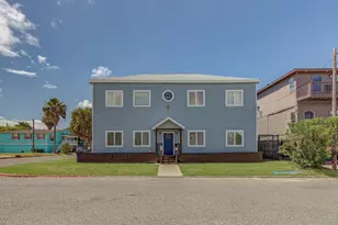 1017 11th St, Galveston, TX 77550 - Photo 1