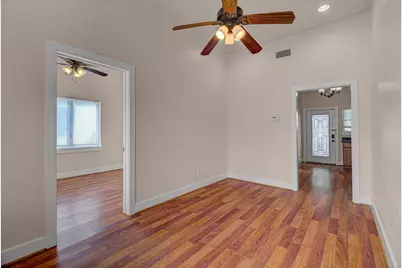 1017 11th Street #3, Galveston, TX 77550 - Photo 7
