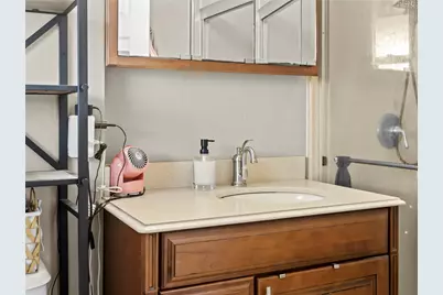 214 Yaupon Drive, Baytown, TX 77520 - Photo 9