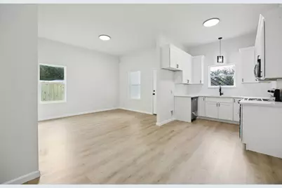 422 New Hampshire Street #A, Houston, TX 77029 - Photo 5