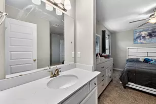 1115 Cloverdale Dr, Rosharon, TX 77583 - Photo 17