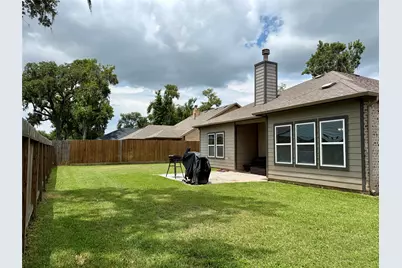 315 Woodhaven Drive, West Columbia, TX 77486 - Photo 27