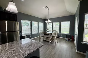 315 Woodhaven Dr, West Columbia, TX 77486 - Photo 11