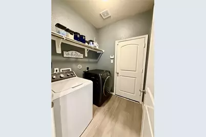 315 Woodhaven Drive, West Columbia, TX 77486 - Photo 13