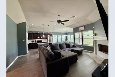 315 Woodhaven Drive, West Columbia, TX 77486 - Photo 15