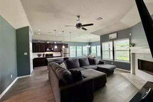 315 Woodhaven Dr, West Columbia, TX 77486 - Photo 15