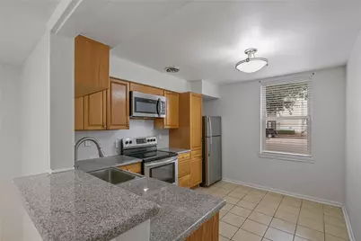 2727 Briarhurst Drive #2, Houston, TX 77057 - Photo 11