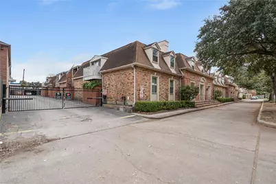 2727 Briarhurst Drive #2, Houston, TX 77057 - Photo 17