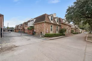2727 Briarhurst Dr, Houston, TX 77057 - Photo 17