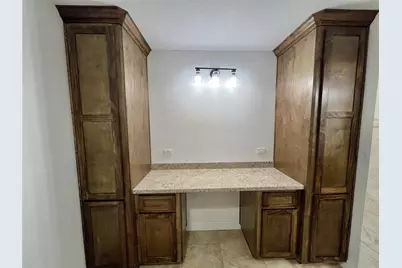 5 Colony Drive, Angleton, TX 77515 - Photo 9