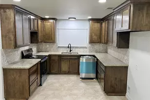 5 Colony Dr, Angleton, TX 77515 - Photo 21