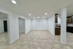 5 Colony Dr, Angleton, TX 77515 - Photo 13