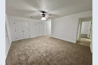 5 Colony Drive, Angleton, TX 77515 - Photo 7